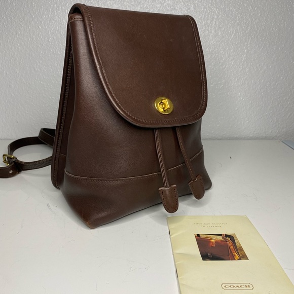 Coach Handbags - Vintage Coach backpack 😍